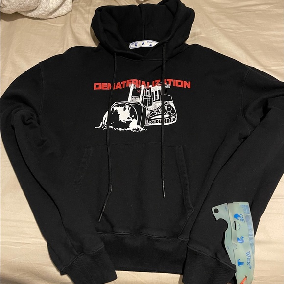 Oversized Off White Hoodie - Picture 1 of 3